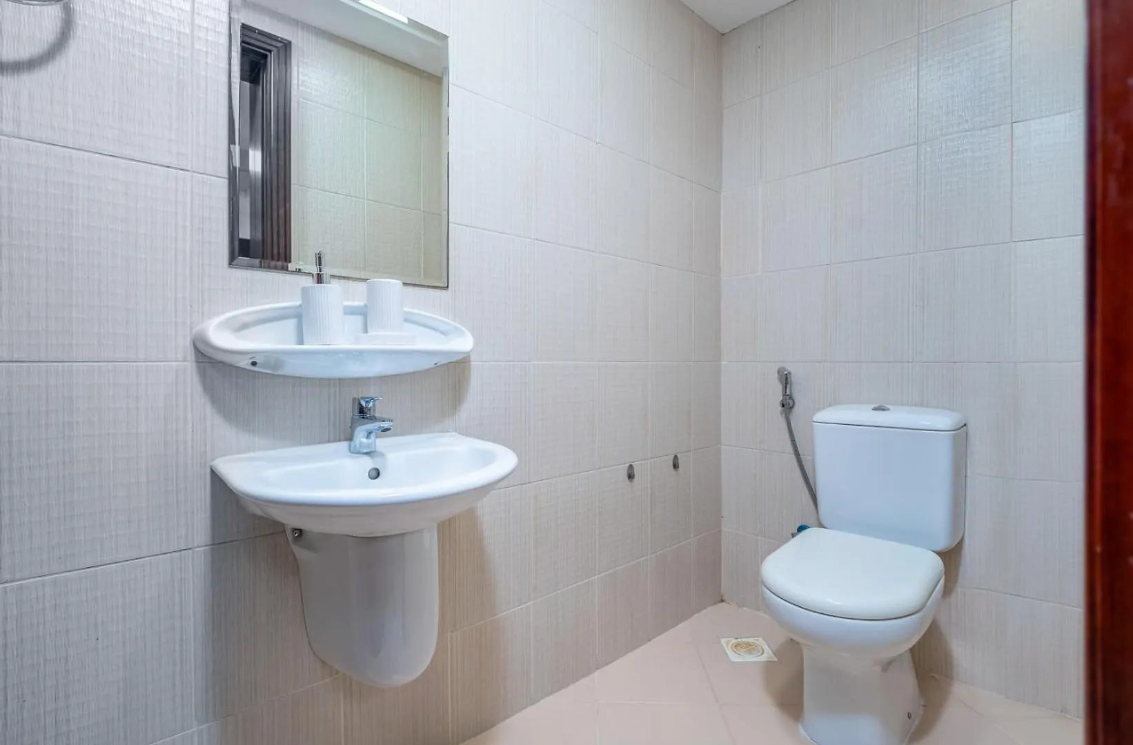 Stunning 1Br With Golf View In Sports City Dubai