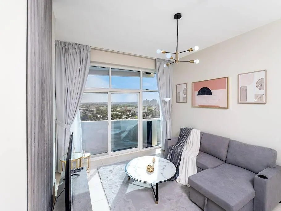 Stunning 1Br With Golf View In Sports City Dubai Apartment