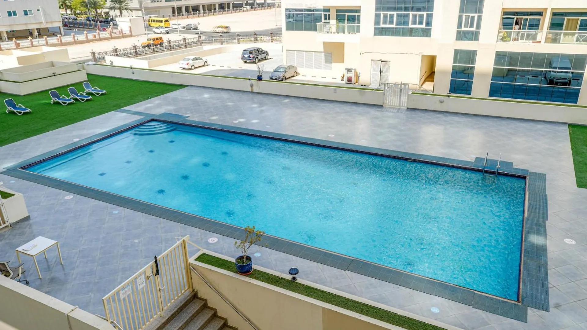 Stunning 1Br With Golf View In Sports City Dubai United Arab Emirates